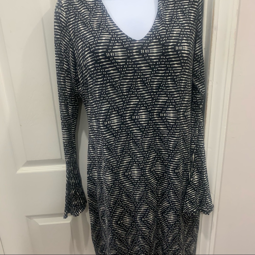 Karen Kane Black and White Dress with Bell Sleeve - Size L